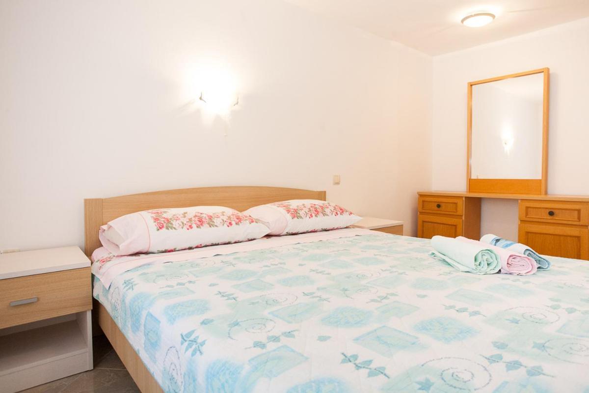 קרק Apartments Melita מראה חיצוני תמונה