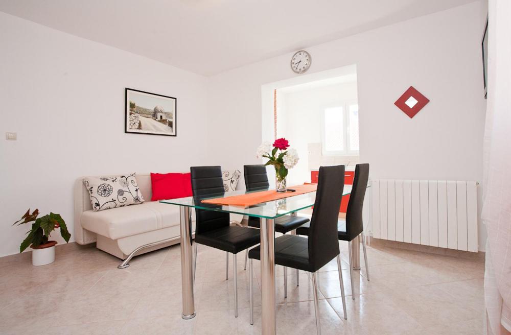 קרק Apartments Melita מראה חיצוני תמונה